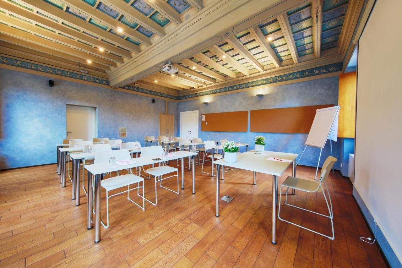 Boutique & Business Hotel La Tureta Джубиаско Екстериор снимка