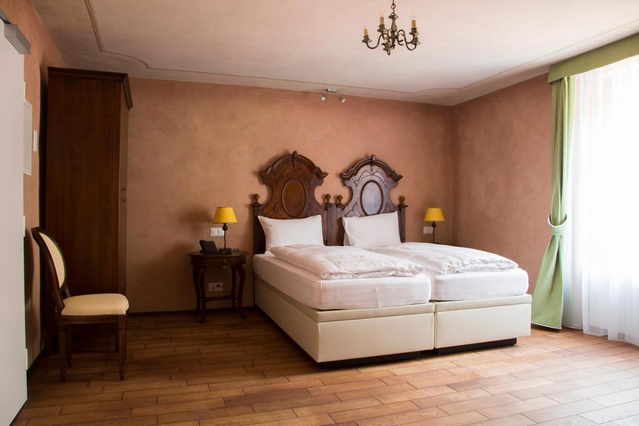 Boutique & Business Hotel La Tureta Джубиаско Екстериор снимка